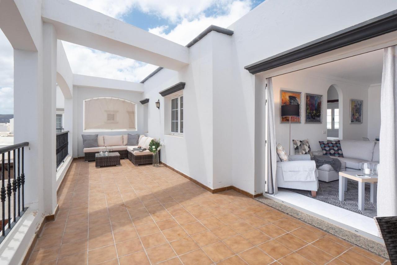 Comfortable&modern apartment next to the Avenida central in Tías Exterior foto