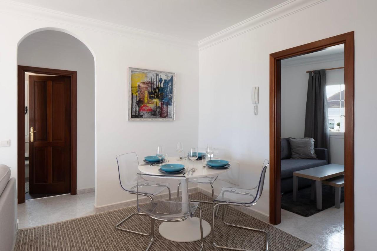 Comfortable&modern apartment next to the Avenida central in Tías Exterior foto