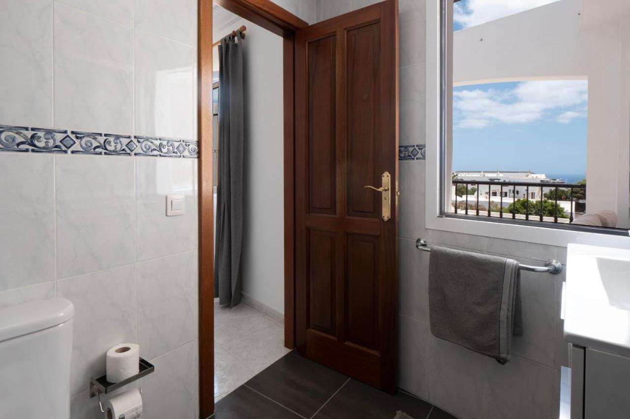 Comfortable&modern apartment next to the Avenida central in Tías Exterior foto